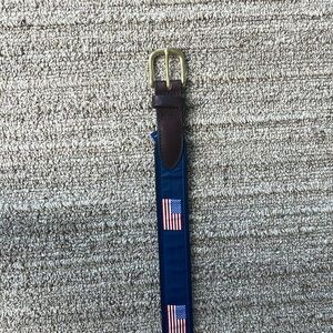 Vineyard Vines Boys' American Flag Canvas Club Belt - size 28